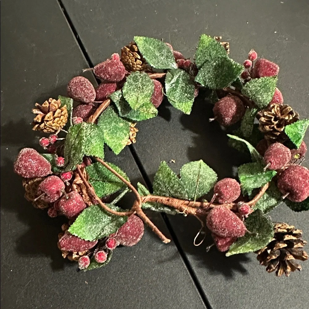 Pier 1 Christmas candle ring 11”
